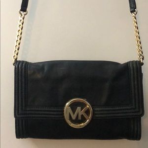 Michael kors cross body envelope purse
